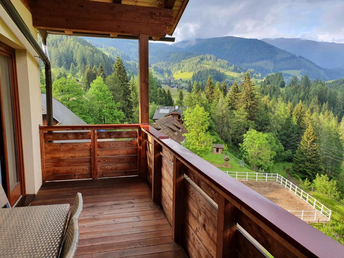 Apartamento Magic View @ Rosie Chalet Bad Kleinkirchheim Exterior foto