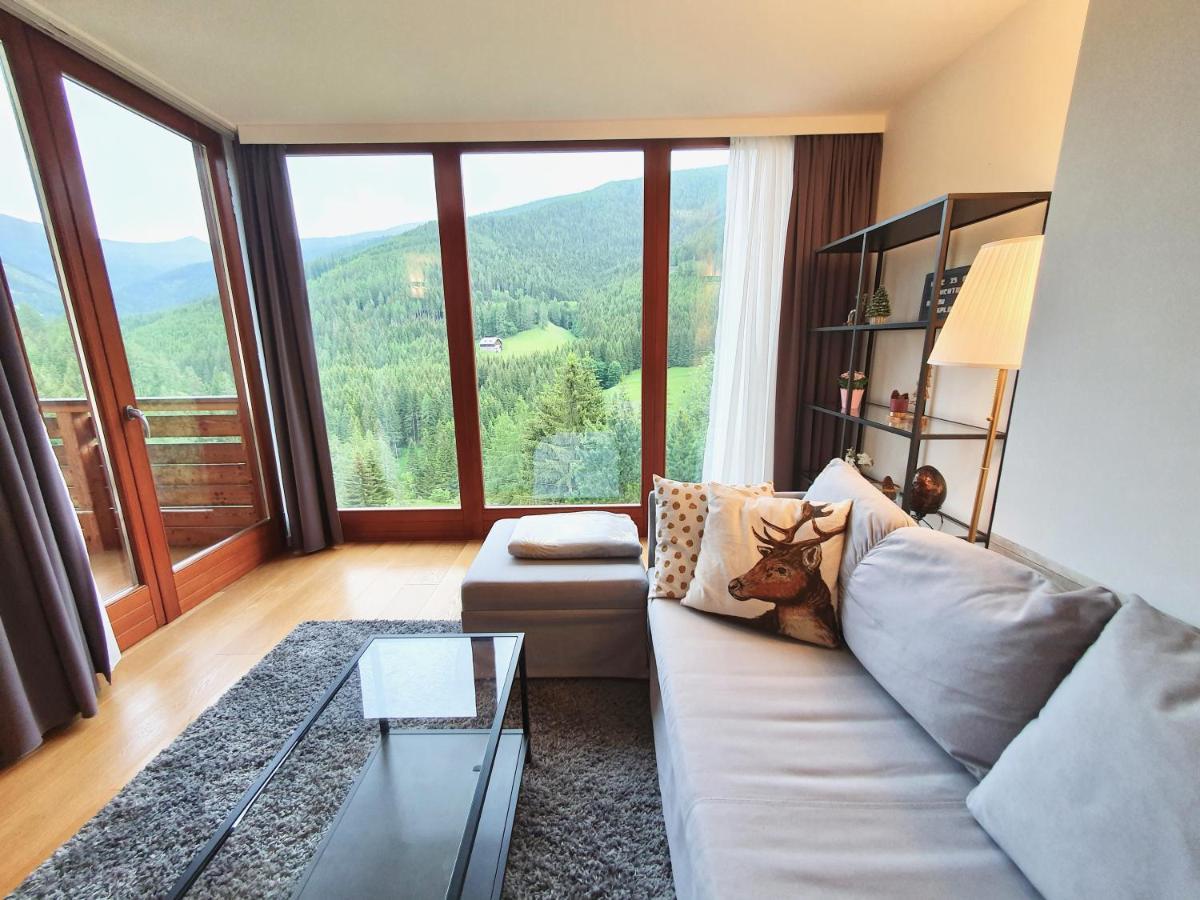 Apartamento Magic View @ Rosie Chalet Bad Kleinkirchheim Exterior foto